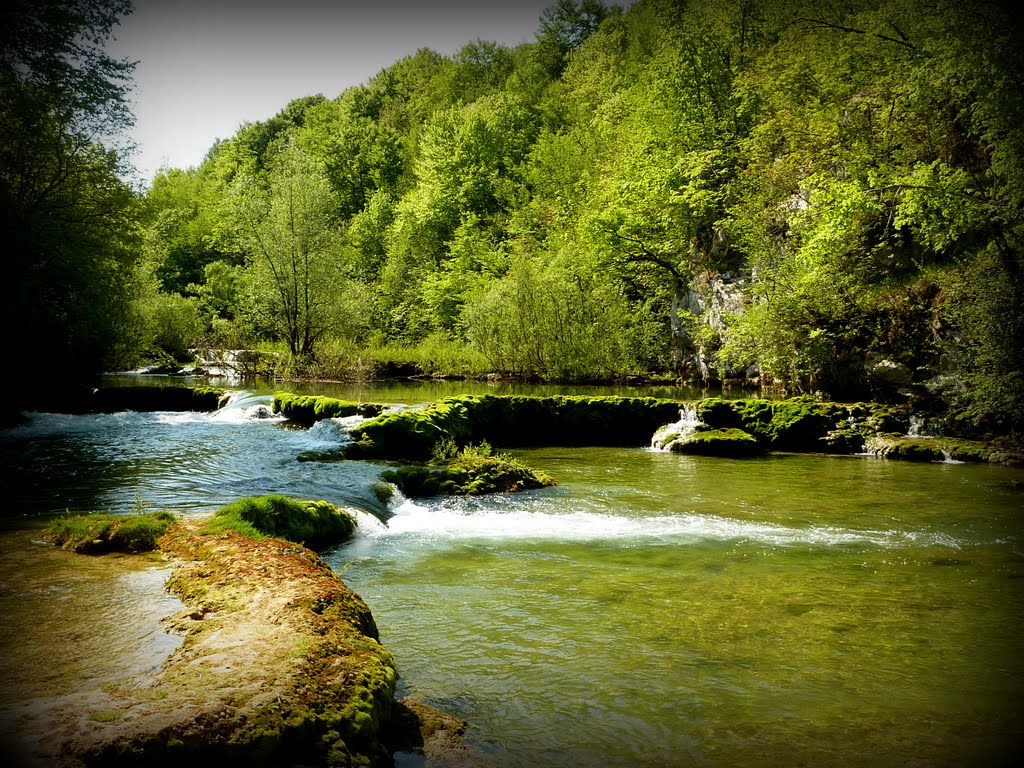 Mrežnica river (Hr)